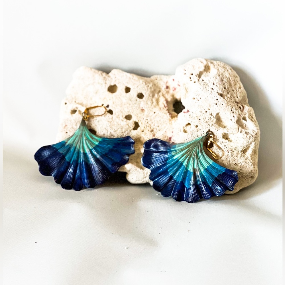 We Dream in Colour Gorgeous Fan Earrings